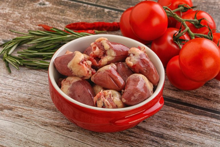 Як приготувати курячі сердечка